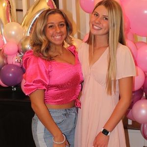 Meet your Posher, Adrian